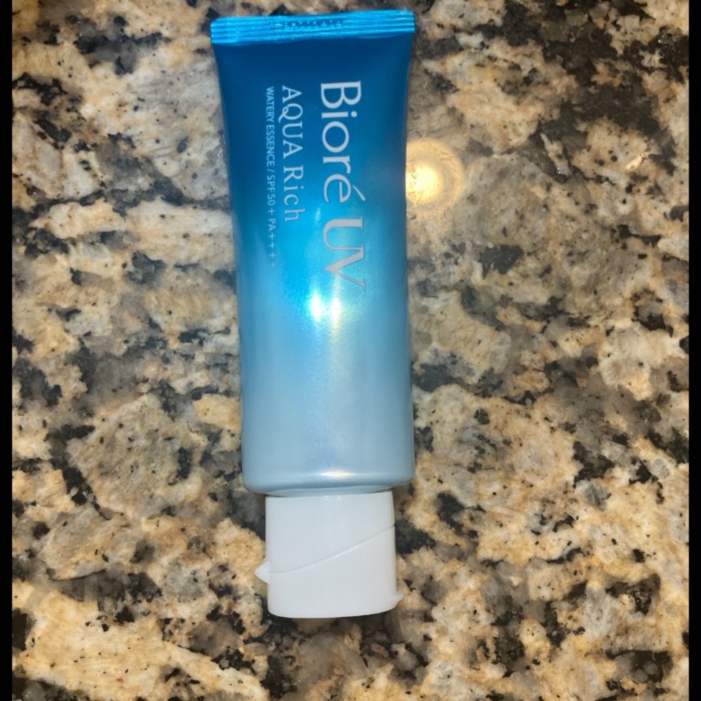 Biore UV Aqua Rich Watery Essence SPF 50+ PA++++